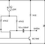 oscilador foto multivibrador